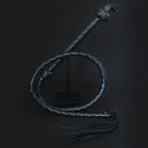 Fouet noir 150cm cuir végétal - Accessoires BDSM Malins-Plaisirs