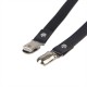 Harnais cuir porte-jarretelles - gros plan sur le porte-jarretelles