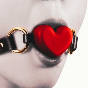 Ball-gag coeur rouge - Accessoires BDSM Malins-Plaisirs